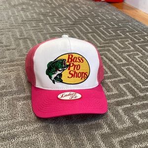 Bass Pro Shops | hat (this hat is very hard to find!) | adult ladies fit